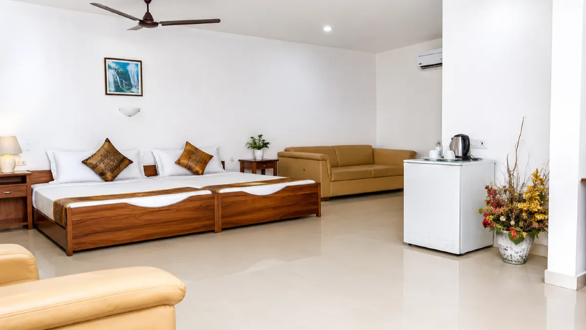 Cape Coast Beach Resorts: Stays Near Heritage Sites