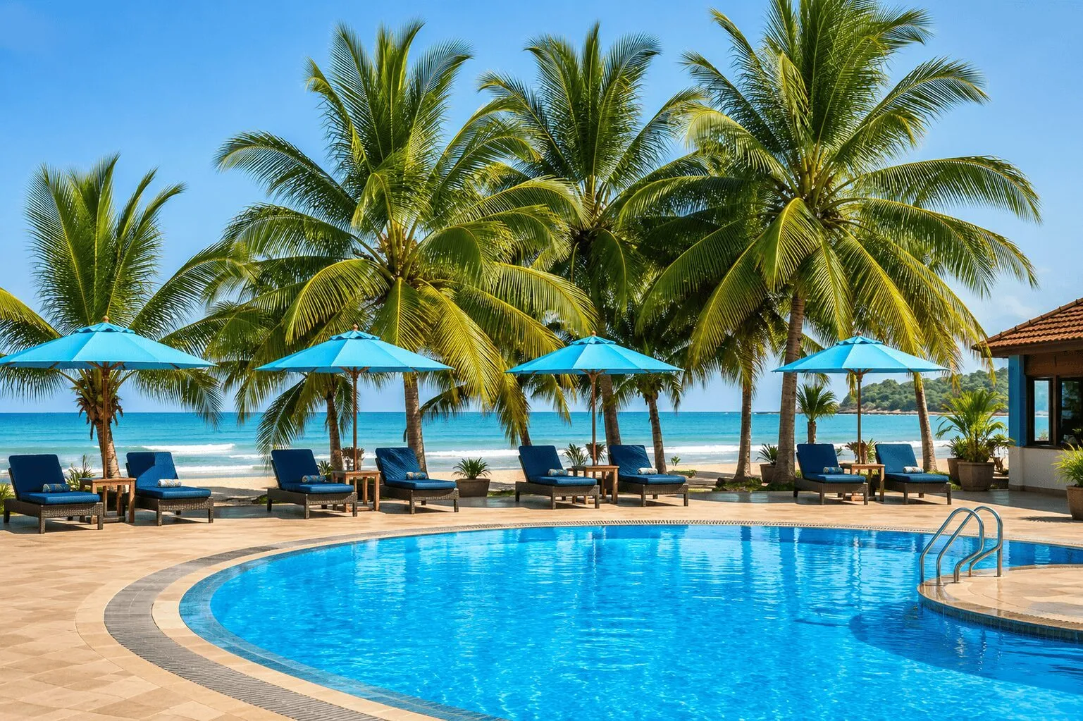 Coconut Grove Beach Resort