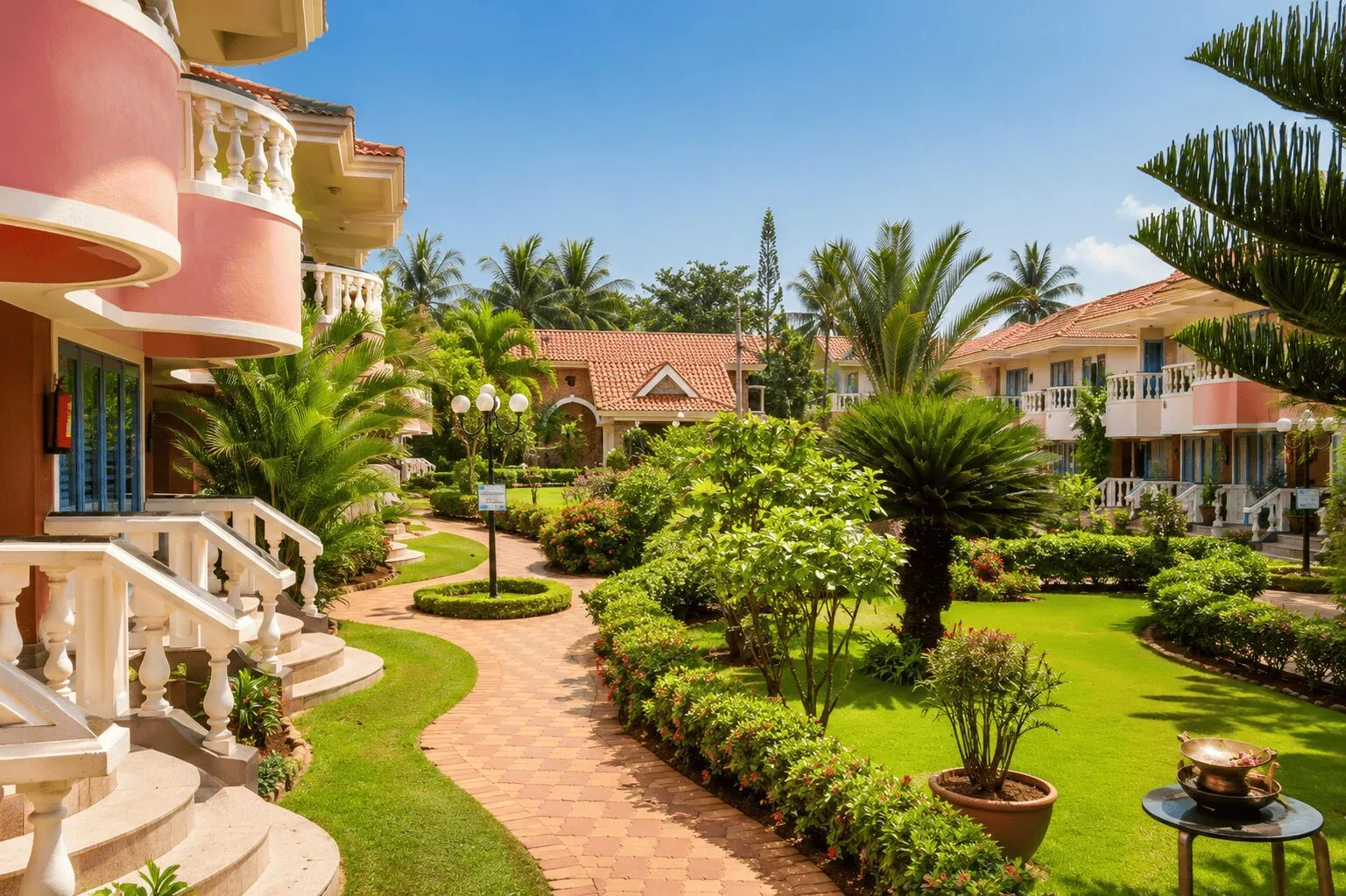 Coconut Grove Beach Resort