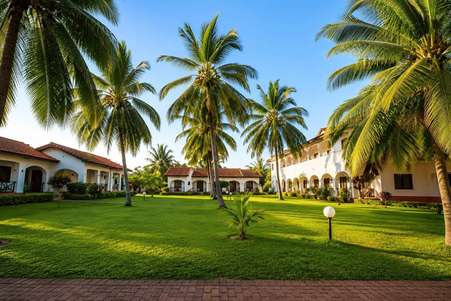 Coconut Grove Beach Resort