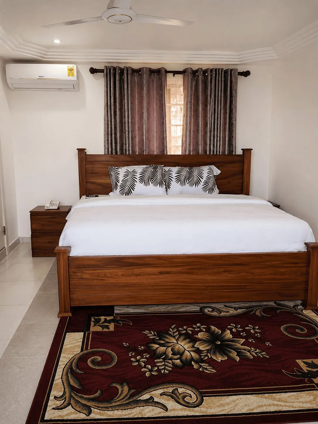 Prestige Hotel