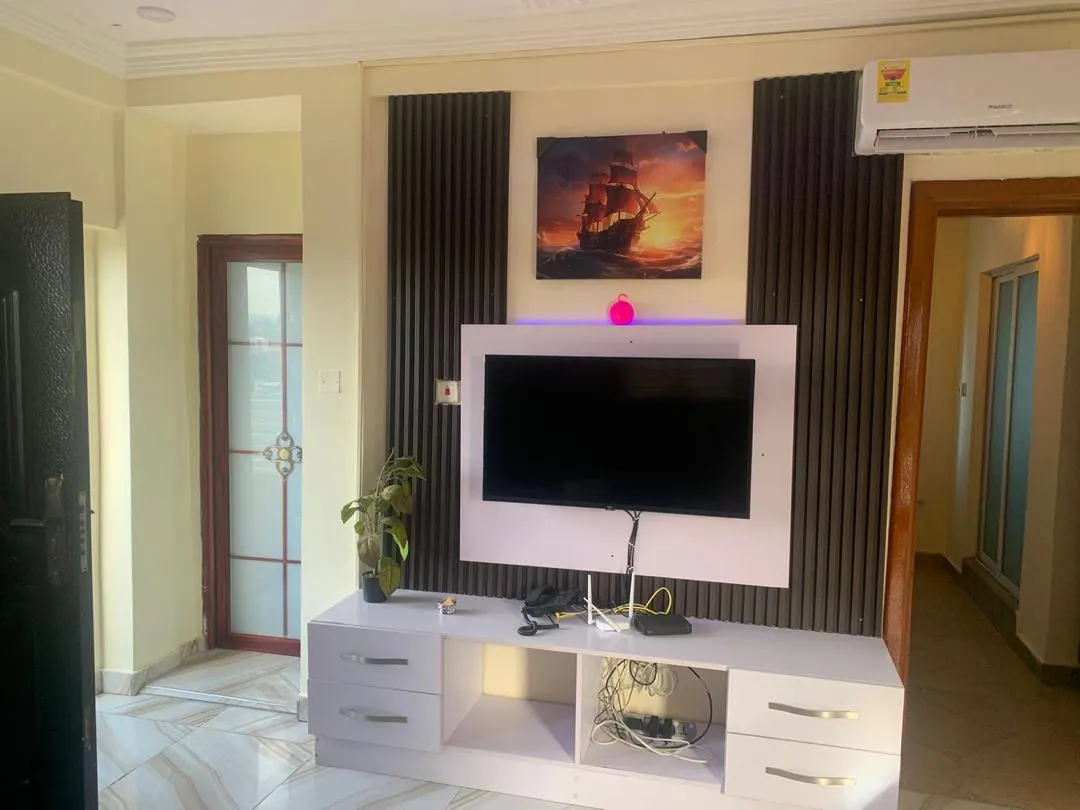 Spintex Urban Nest – Stylish 1BR with Pool, Gym & Rooftop Bar