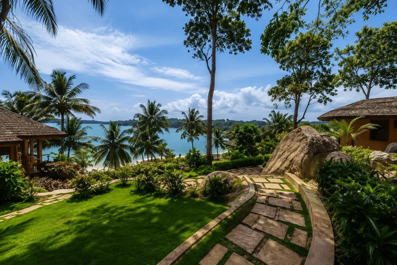 Lou Moon Eco Luxury Resort