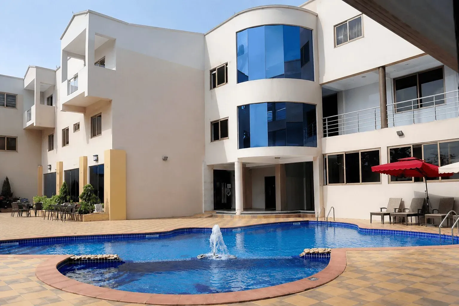 Tomreik hotel 