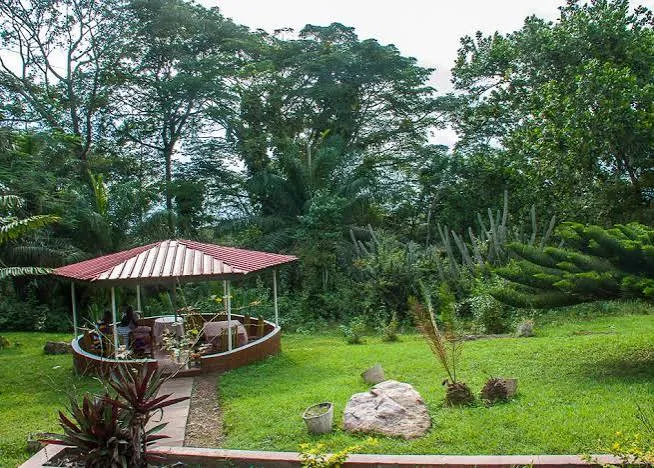 Gardens, Falls & Safari Valley Retreat: Akuapem Hills Escape