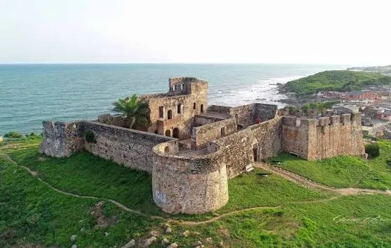 Fort Amsterdam, Abandze