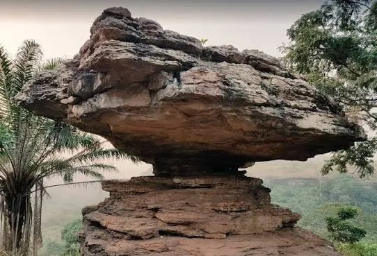     Umbrella Rock