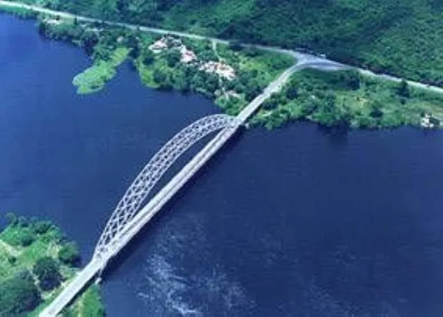 Adomi bridge