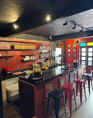 Republic Bar & Grill
