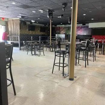 Republic Bar & Grill