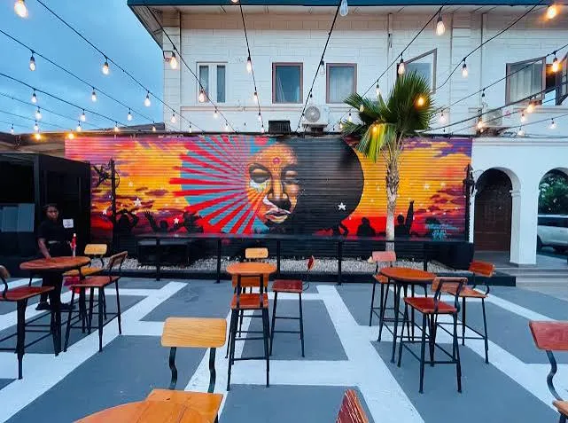 Bloom Bar