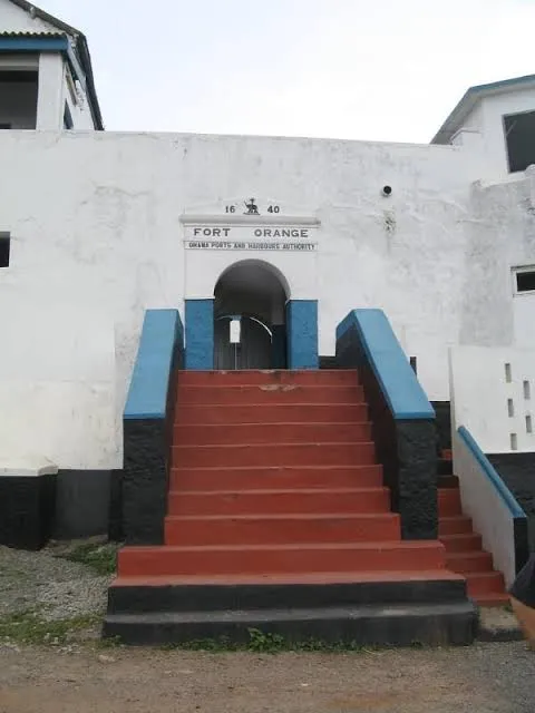 Gallery 3