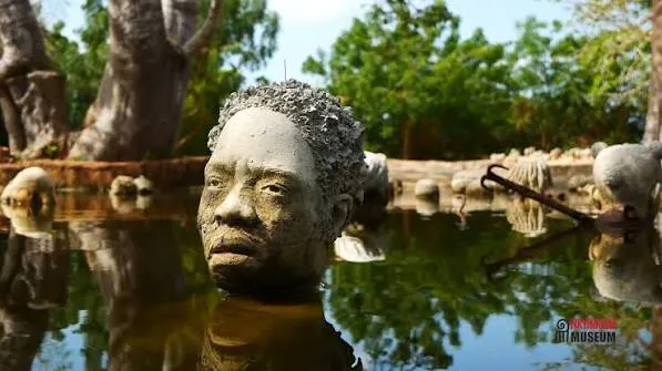     Nkyinkyim Museum 