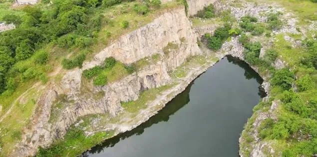 Truba Quarry Pond (Kenyasi Truba Pond)