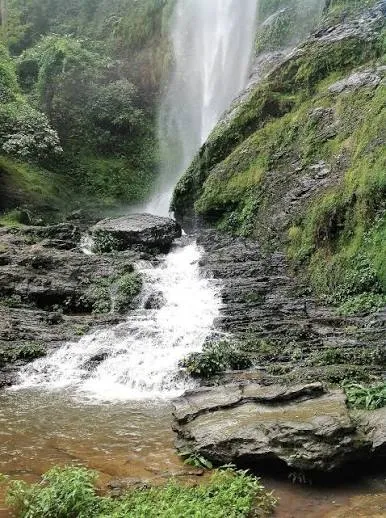 Amedzofe / Ote Waterfalls