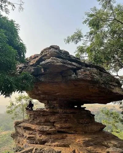     Umbrella Rock