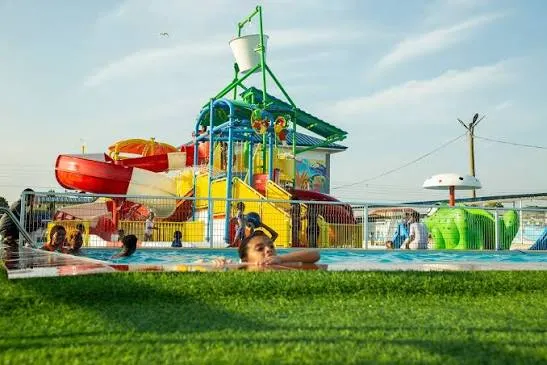 Marina water park